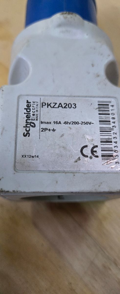 Adattatore da Cetac a Schuko Schneider