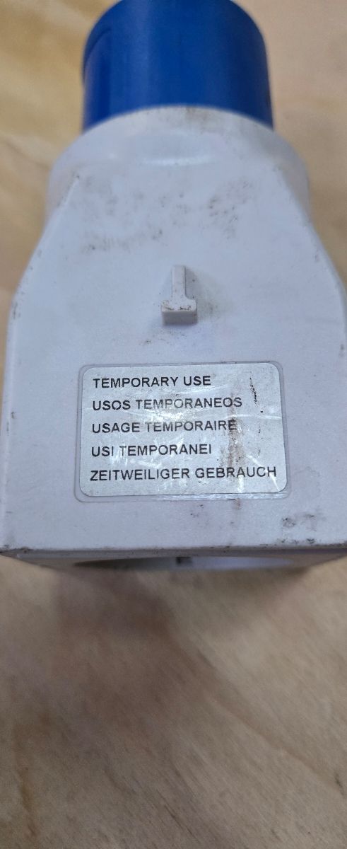 Adattatore da Cetac a Schuko Schneider