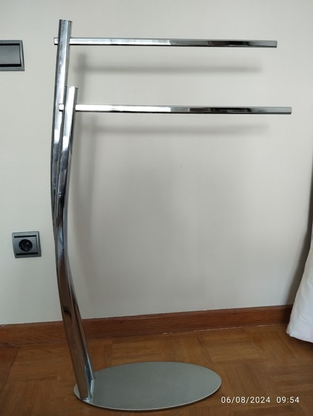 PORTASCIUGAMANI DA APPOGGIO DI DESIGN