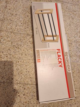Zapatero Flacky Spaceo - Madera y Metal