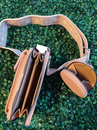 Bolso bandolera rosa - monedero