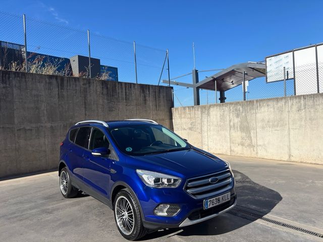 Ford Kuga 2018 1.5 TDCi 120cv