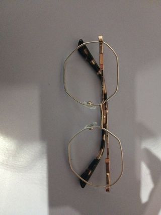 Gafas Guess GU2849 oro rosa