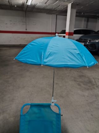 Silla playa infantil con sombrilla azul