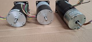 3 Motores paso a paso Nanotec