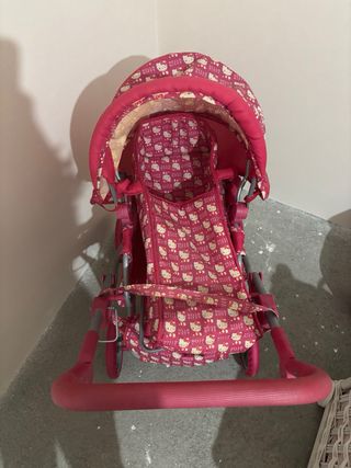 Carrito Hello Kitty para muñecas