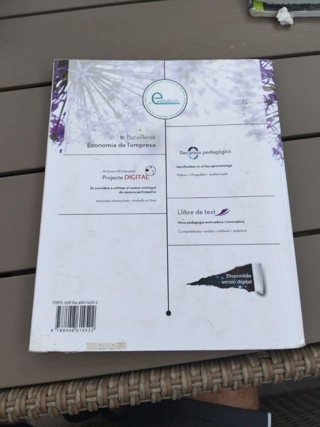 LA - Economia de l'empresa 1er. Batxillerat. Ll...