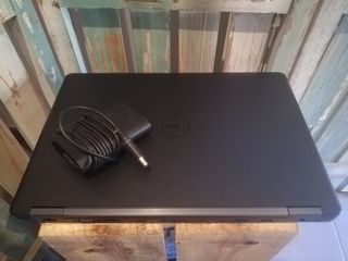 PORTÀTIL DELL CORE I5 VPRO-SSD 240G-RAM 8GB-LED 15