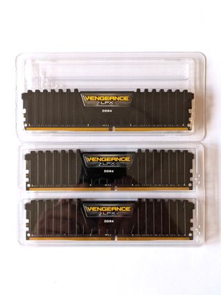 RAM 16GB DDR4 3000 Corsair Vengueace
