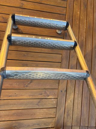 Escalera acero inoxidable de 3 peldaños