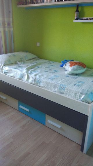 Cama doble juvenil con cajones - blanca y azul