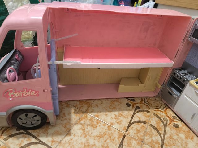 Autocaravana Barbie años 90