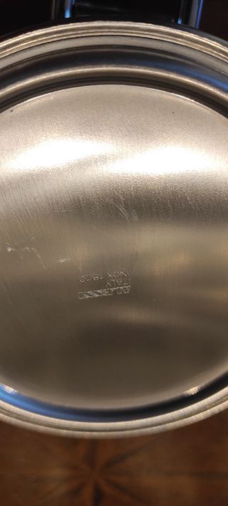 Formaggera design in vetro e acciaio