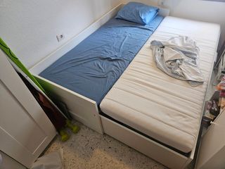 Cama nido blanca con cajones y colchones seminueva