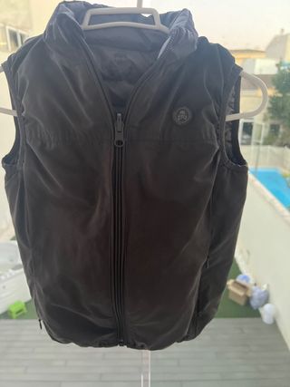 Chaleco ligero negro para niño