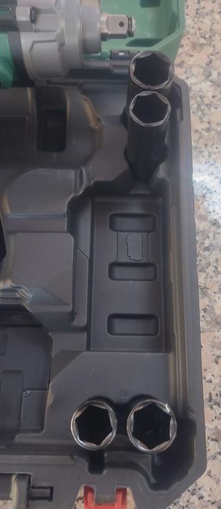 Aparafusadora impacto 20v Parkside - novo