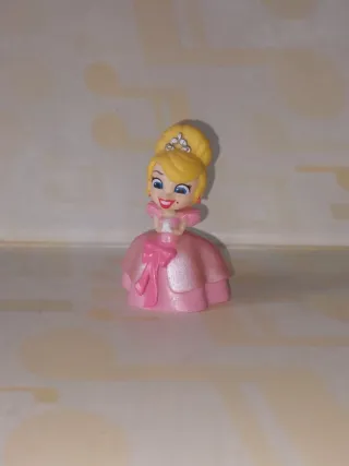 Mini Bonequinha Princesa Charlotte