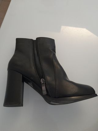 Stivaletti PrimaDonna neri Tg 39