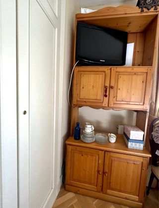 Muebles salón pino macizo
