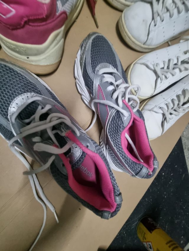 5 Pares Sapatilhas - 19€