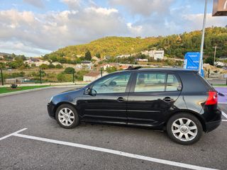 Volkswagen Golf 2004