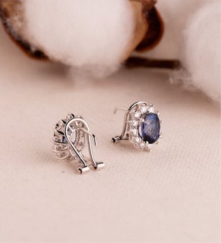 Pendientes oro blanco 18 KT 3,74ct zafiro diamante