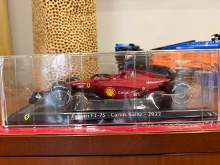 Miniatura Ferrari F1-75 Sainz 2022