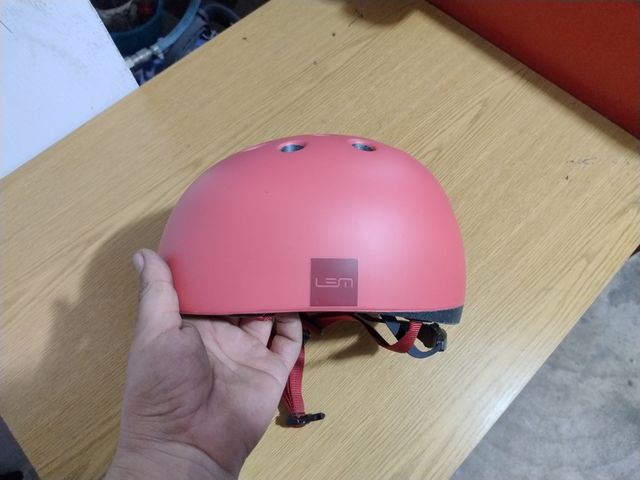 Casco bici o patinaje niña