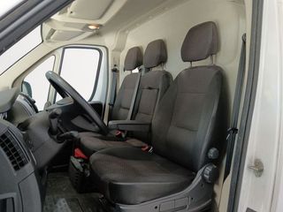 Peugeot Boxer 335 L3H3 BlueHDi 140