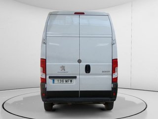 Peugeot Boxer 335 L3H3 BlueHDi 140
