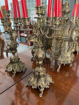 Reloj bronce francés + candelabros franceses