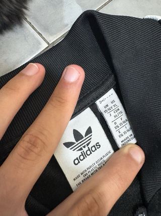 Chaqueta Adidas Originals Negra