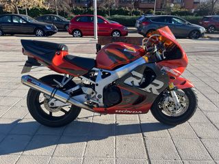 Honda CBR 900 RR FireBlade - 99