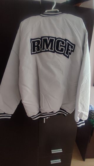 Cazadora Real Madrid blanca