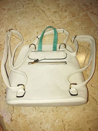 Bolso-mochila con decoración de oso
