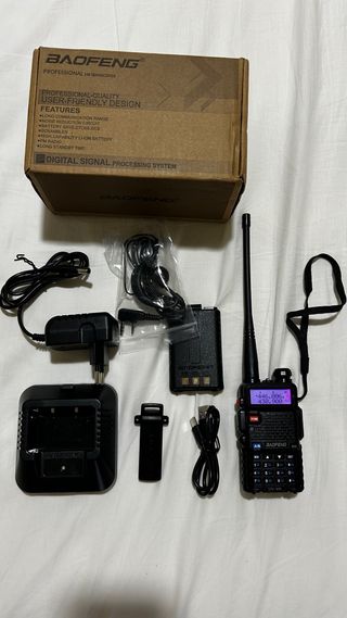 Baofeng UV-5R - Walkie Talkie