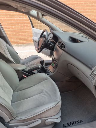 Renault Laguna 2002