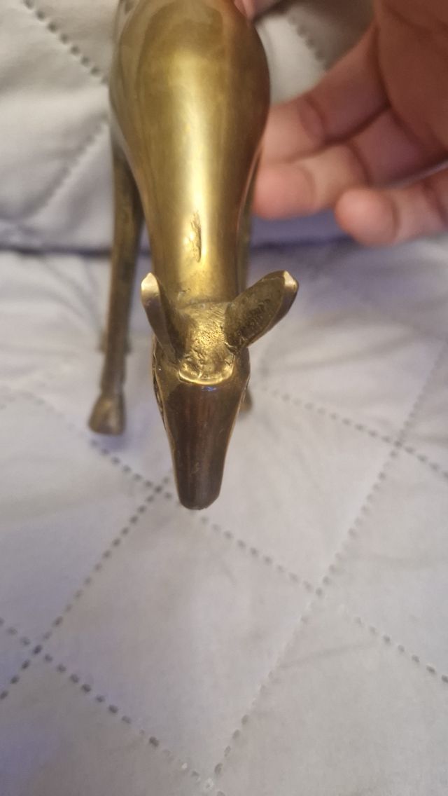 Figura ciervo bronce