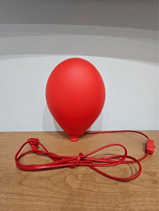 Lámpara globo Ikea roja