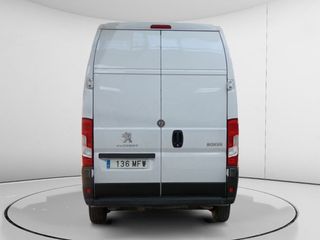 Peugeot Boxer 335 L3H3 BlueHDi 140