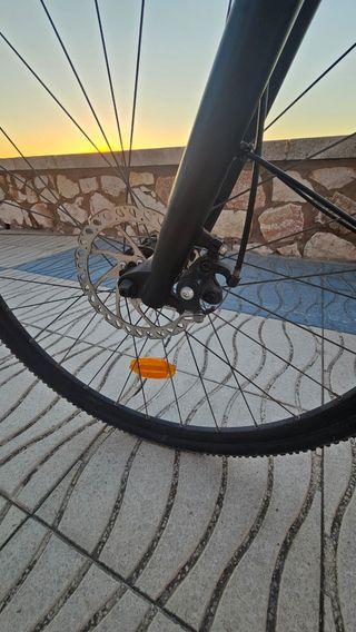 Bicicleta Riverside 500 Azul Medianoche. Talla L
