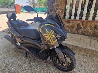 Yamaha XMAX 125 - Scooter