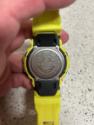 Reloj G-Shock amarillo