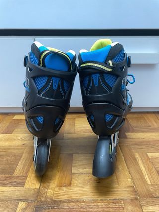 Patines Oxelo Fit 5 JR azules 38-41. 

