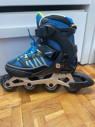 Patines Oxelo Fit 5 JR azules 38-41. 

