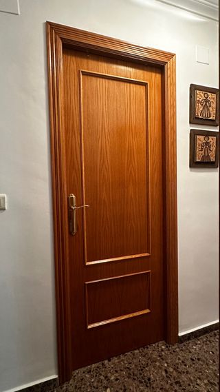 Puerta interior madera de roble