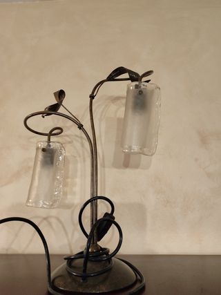 Lámpara mesa salón - Metal y cristal