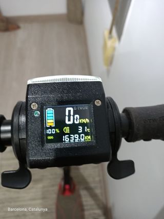 Patinete eléctrico E-TWOW rojo