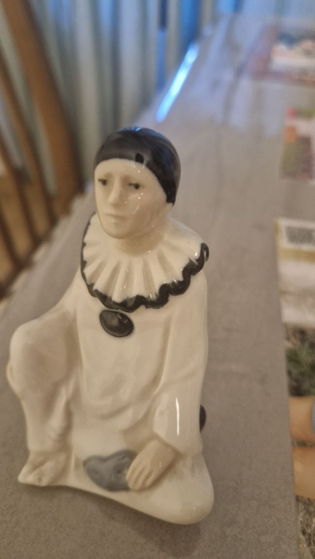 Muñeca payaso porcelana