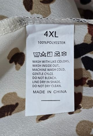 Top estampado de tirantas regulables.